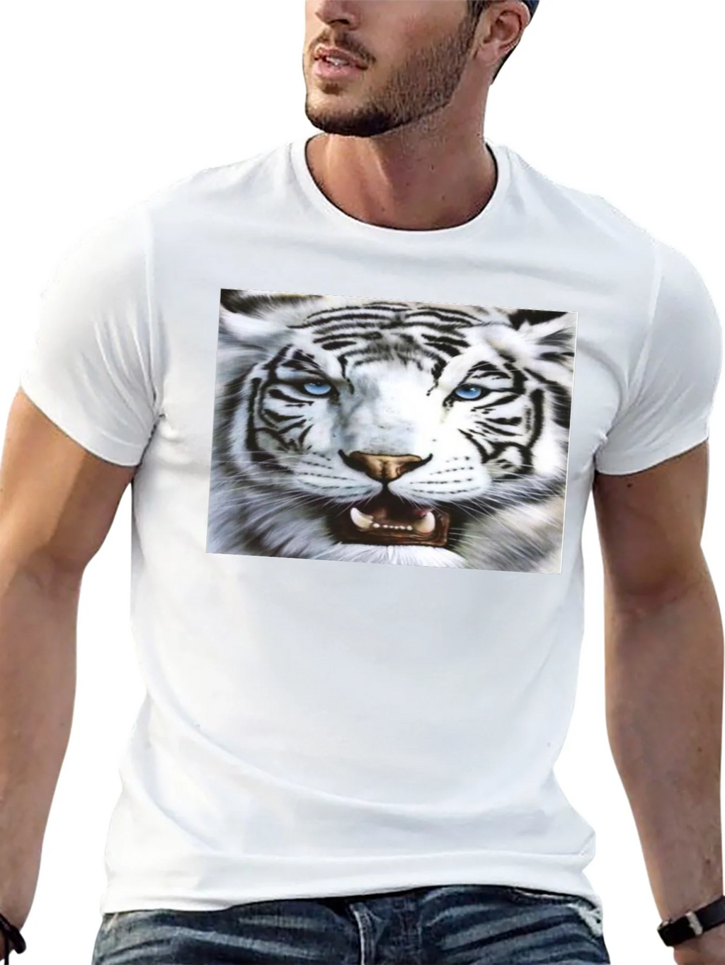 Bold Tiger Graphic Black T-Shirt product image 4