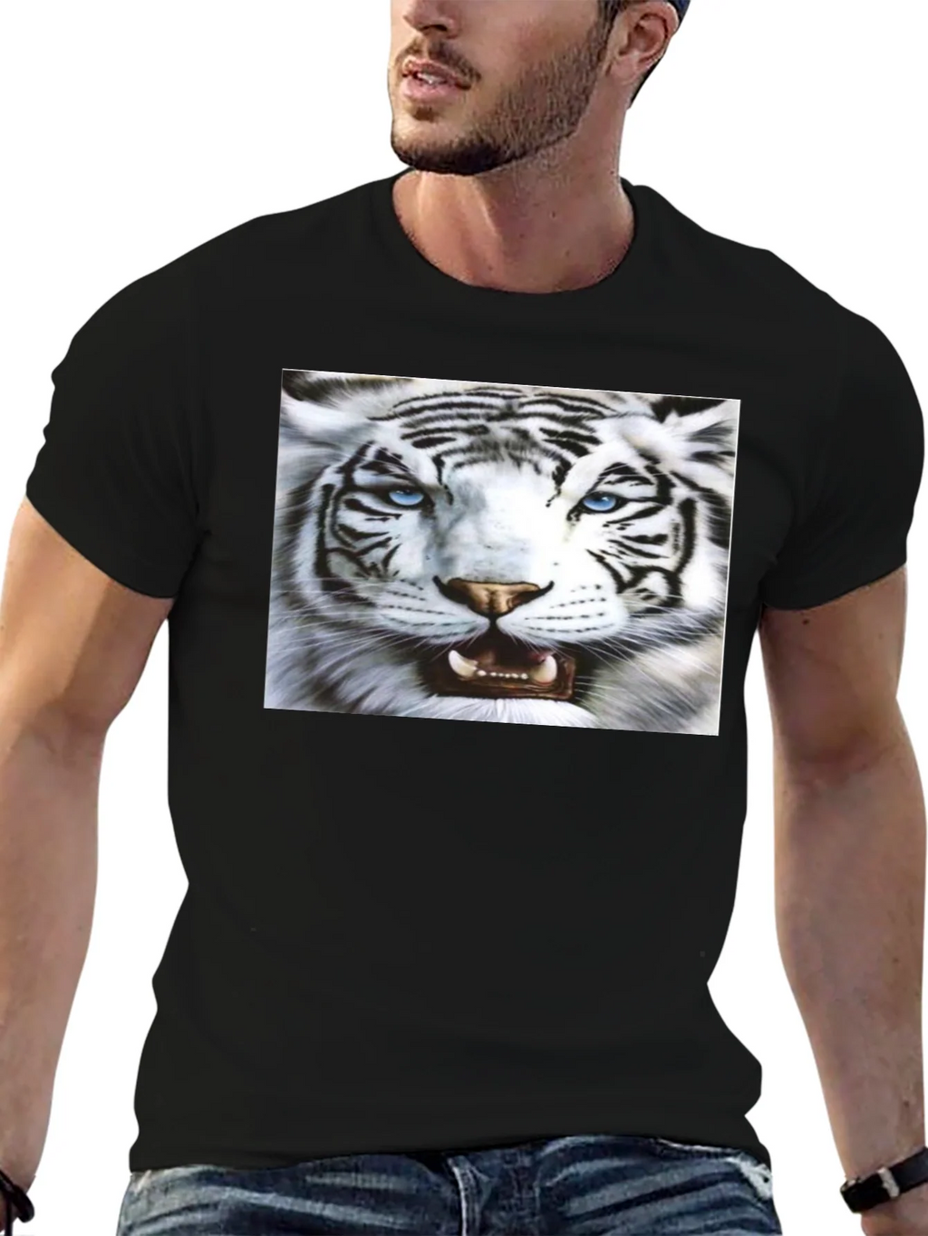 Bold Tiger Graphic Black T-Shirt product image 9