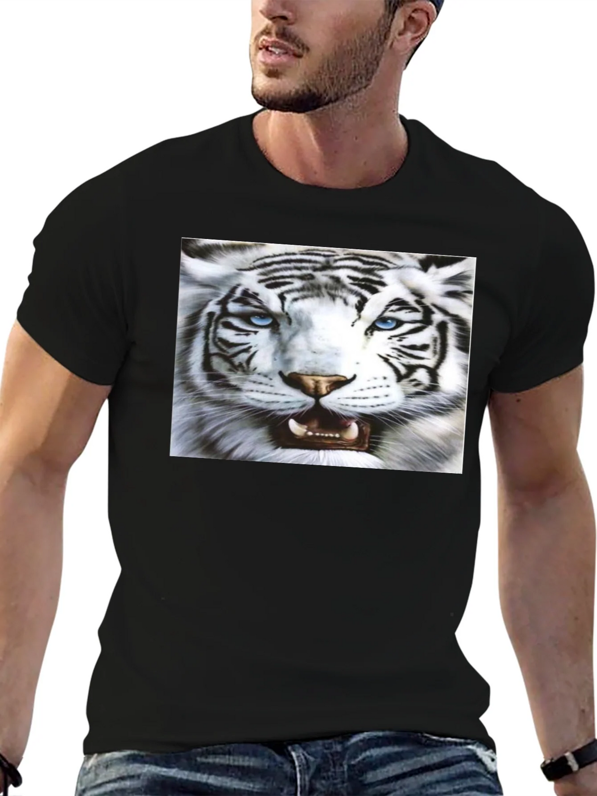 Bold Tiger Graphic Black T-Shirt product image 9